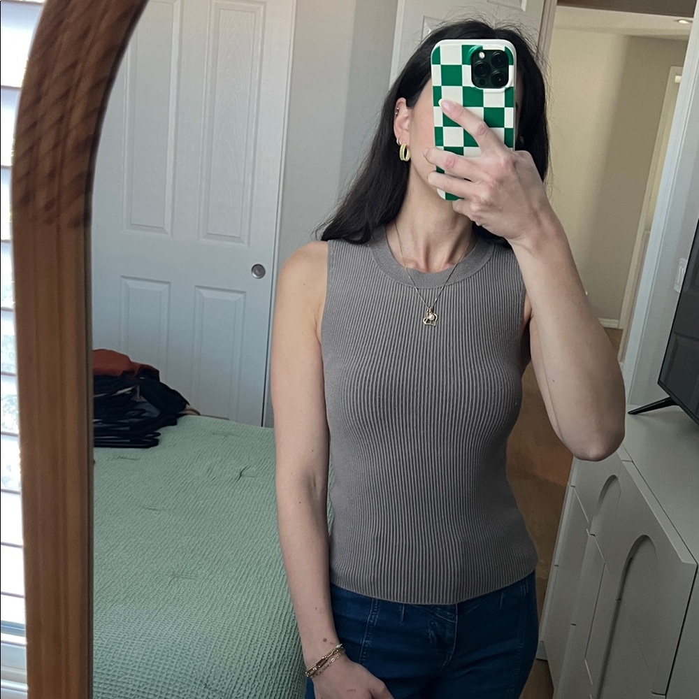 Abercrombie & Fitch Ribbed Knit Tank in Taupe